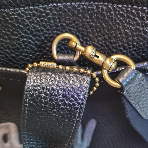 Coach® Pebble Black Leather Cargo Tote Handbag 2025 With Embroidered Logo - Picture 10 of 15